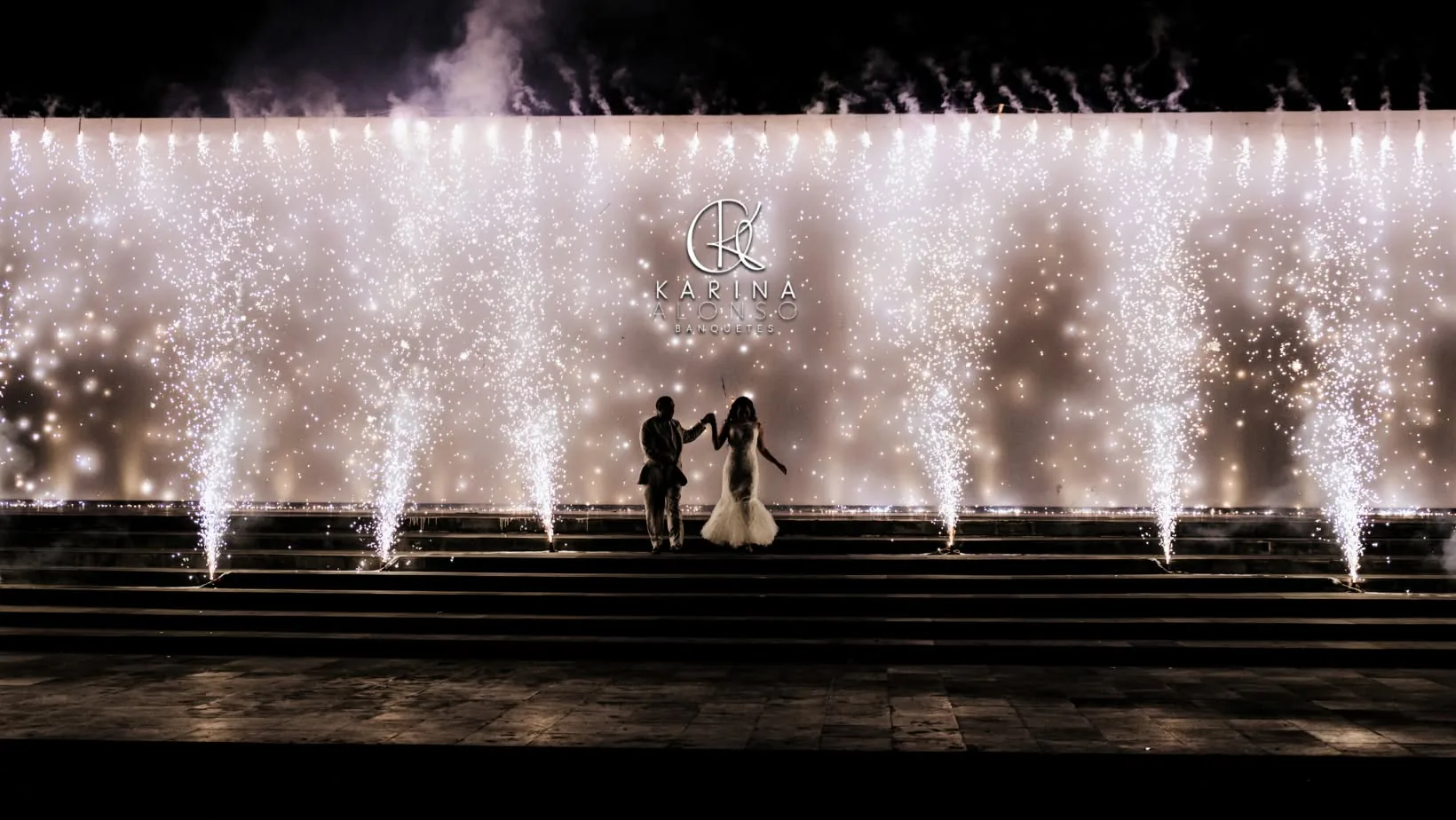 Boda con pirotecnia fría